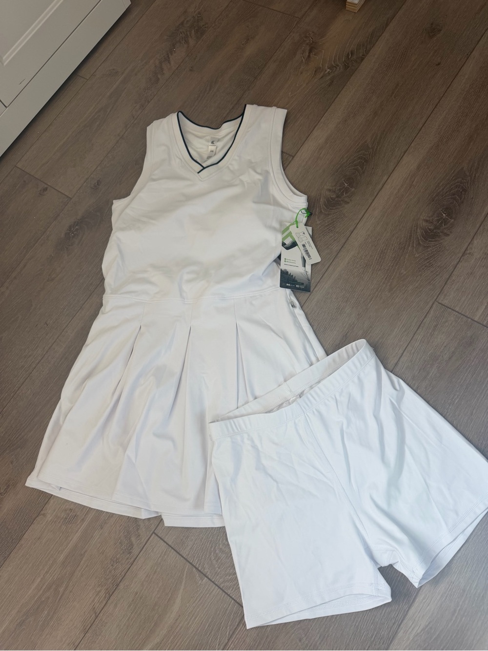 Kyodan White Sleeveless Tennis Dress with Built-In Shorts